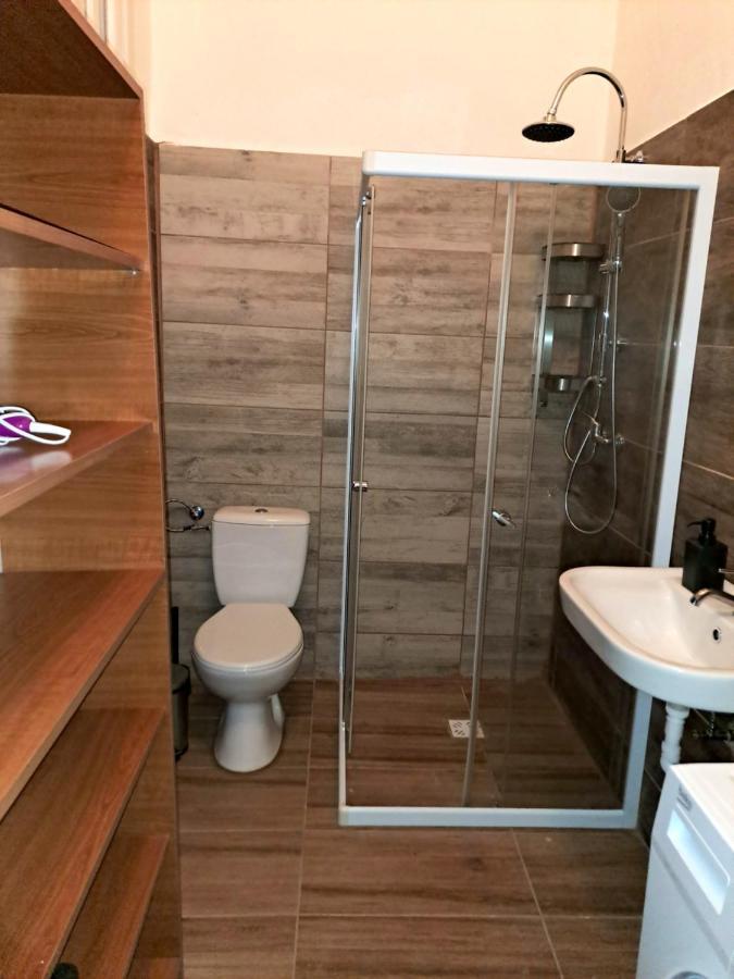 Emerald Apartment Budapest Bagian luar foto